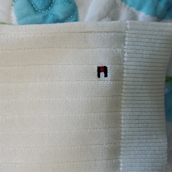 Top - Picture 3 of 6